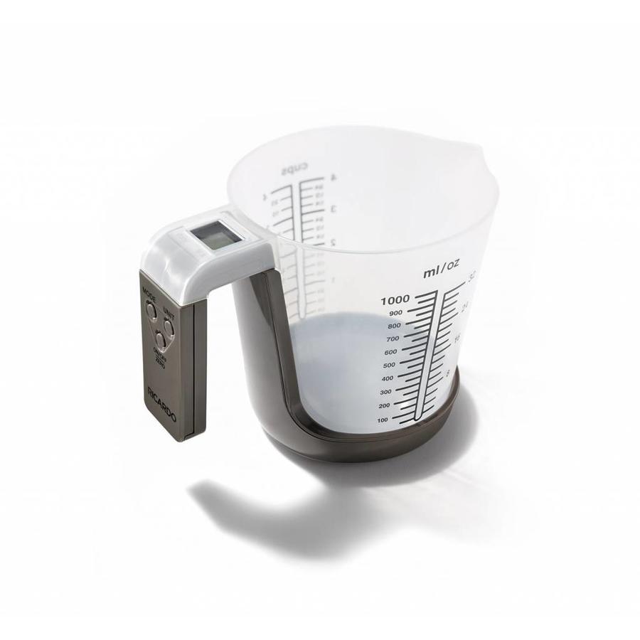 2-in-1 Measuring Cup with Integrated Scale