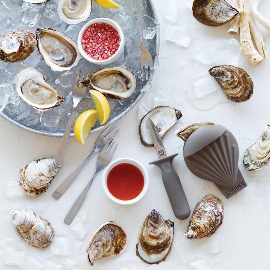 8-Piece Oyster Set